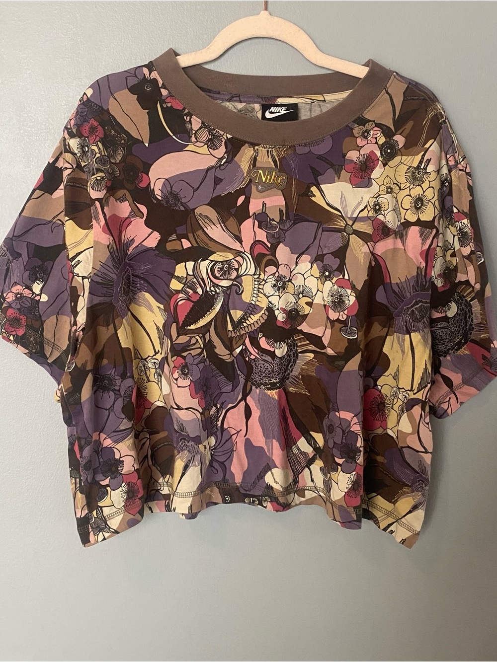 Nike Floral Cropped Tee in Purple, Brown and Pink 2XL